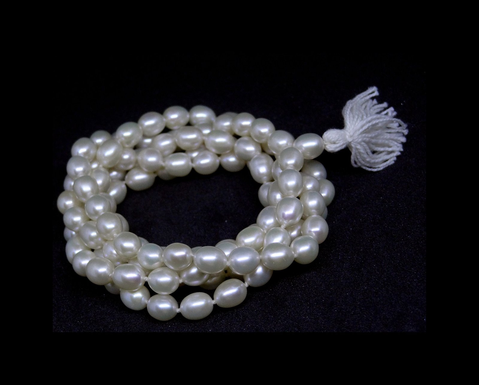 Pearl Rosary Oval 108 + 1 ( 7 MM ) Pearl Rosary Oval 108