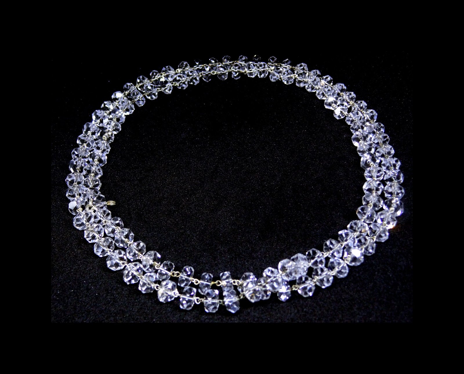 DSC07582.jpg copy Sphatik Diamond Cut Mala 108 +1 Flat Shape In Wire