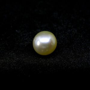 Natural South Sea Pearl Moti ( 5.79 Cts )