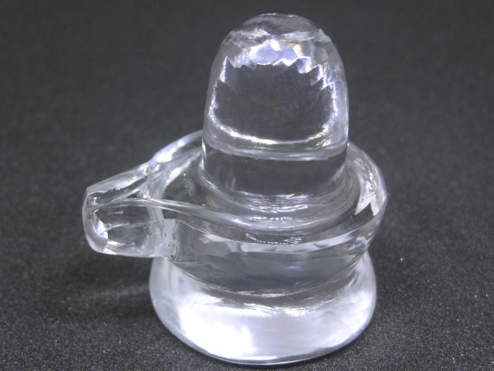 DSC03859.jpg copy Sphatik Shivling 64 – 68 grams