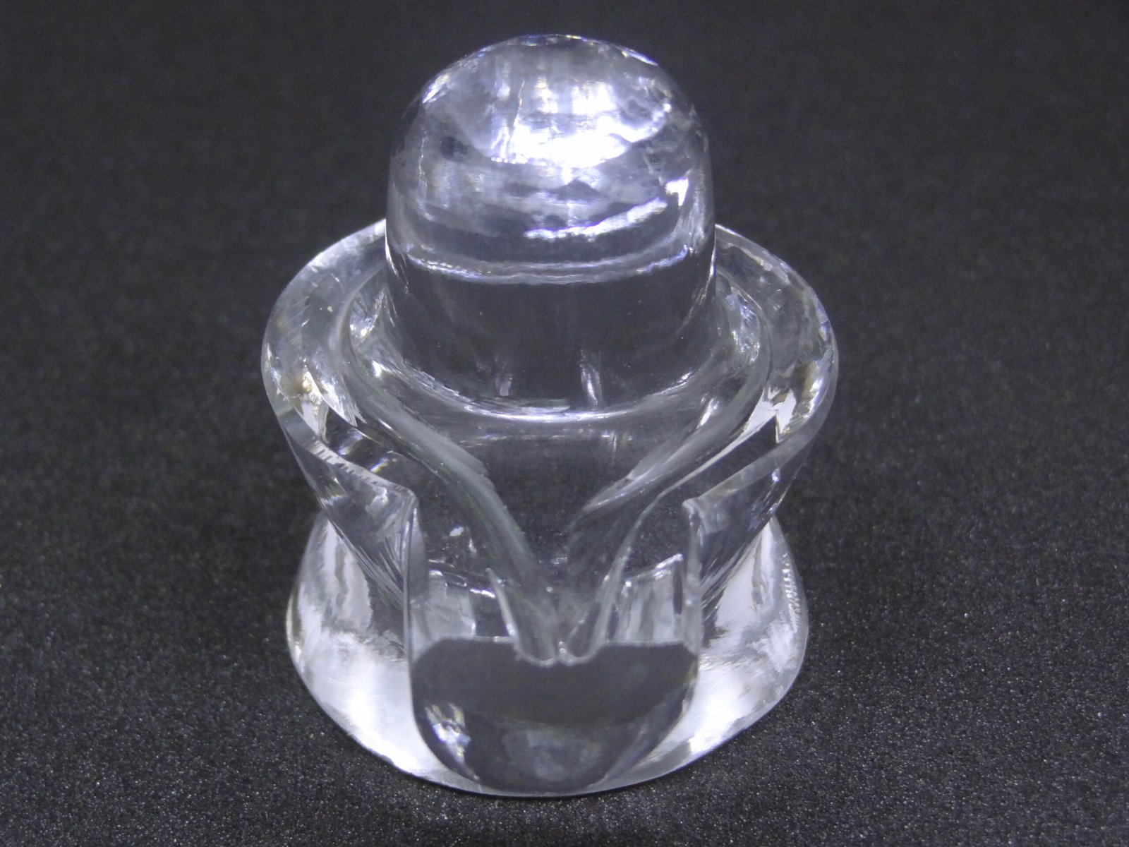 DSC03868.jpg copy Sphatik Shivling 64 – 68 grams