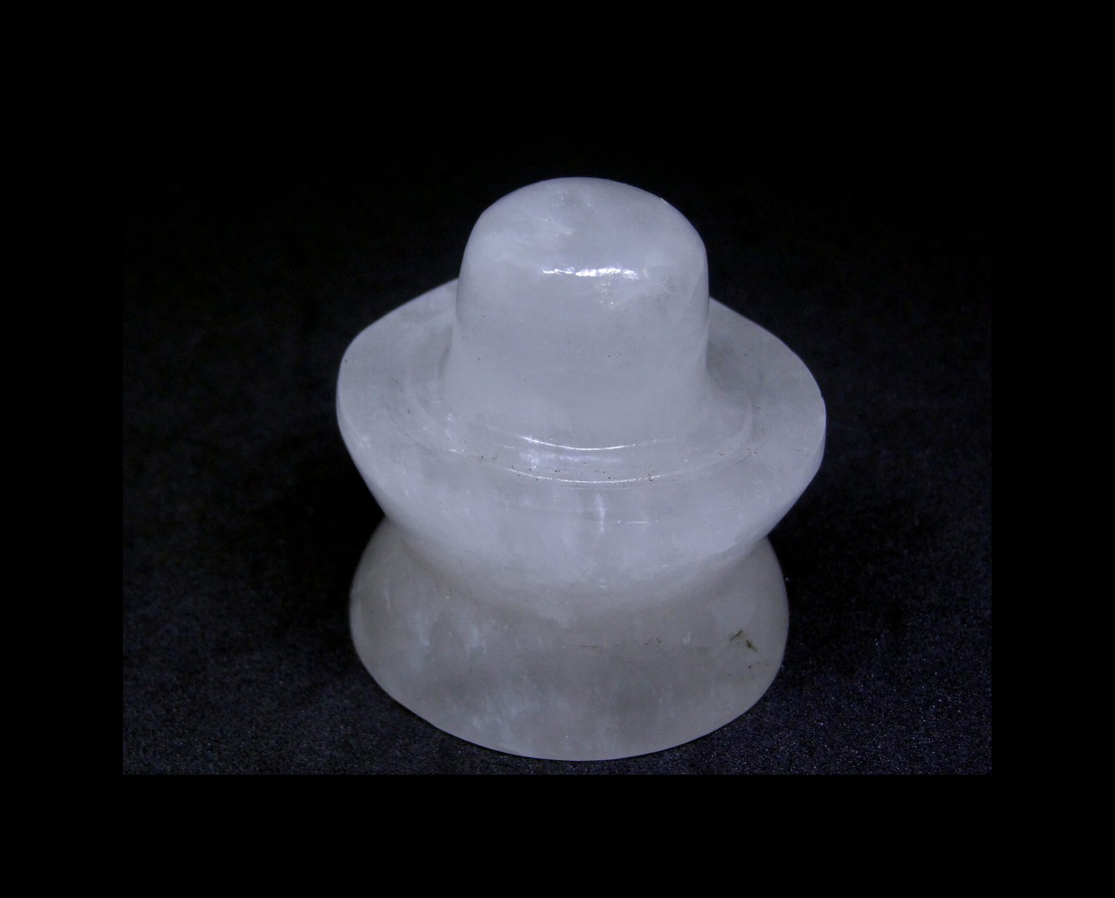 DSC07949.jpg copy Sphatik Shivling